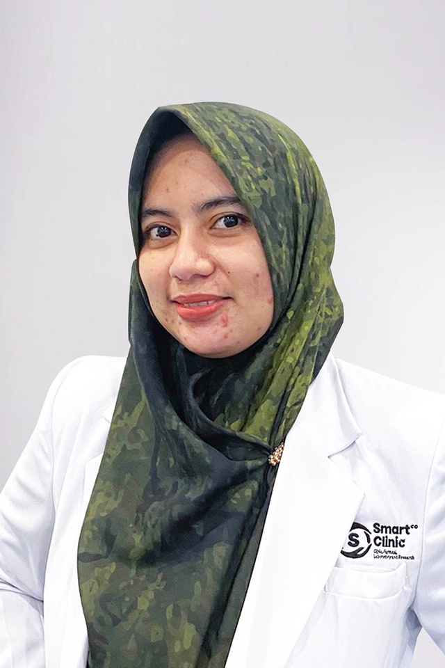 dr. Dhita Nur Fitriyani Sukamto